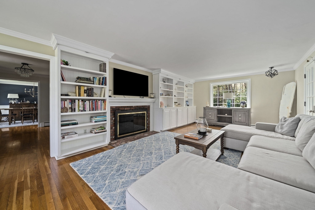 112 Flint Locke Dr