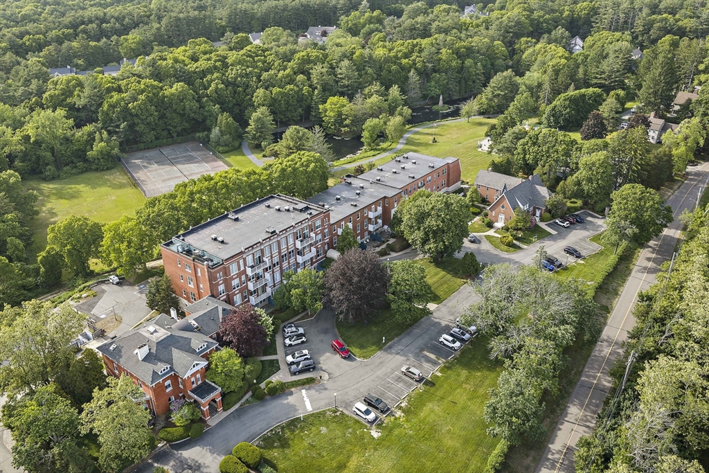 100 Parks St # 35
