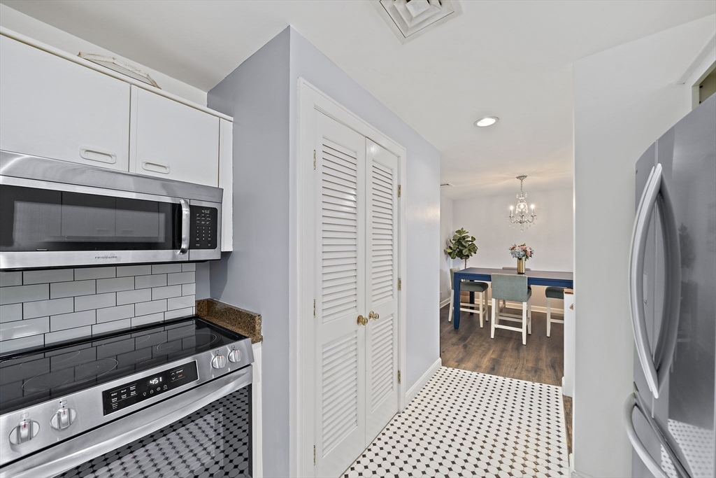 100 Parks St # 35