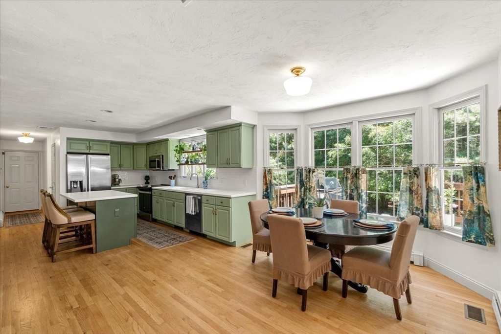 20 Lewis Farm Rd