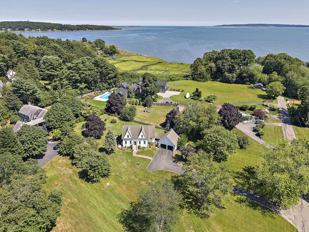 21 Hicks Point Rd