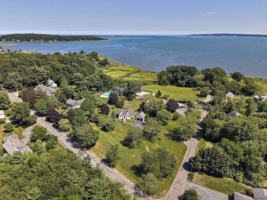 21 Hicks Point Rd
