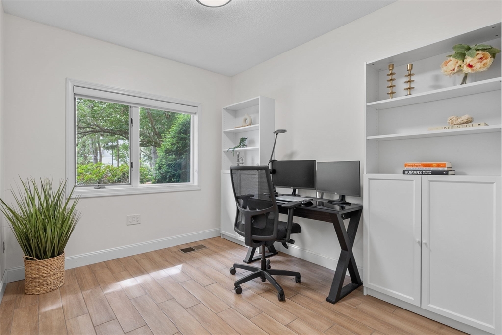 903 Pine Brook Dr # 903