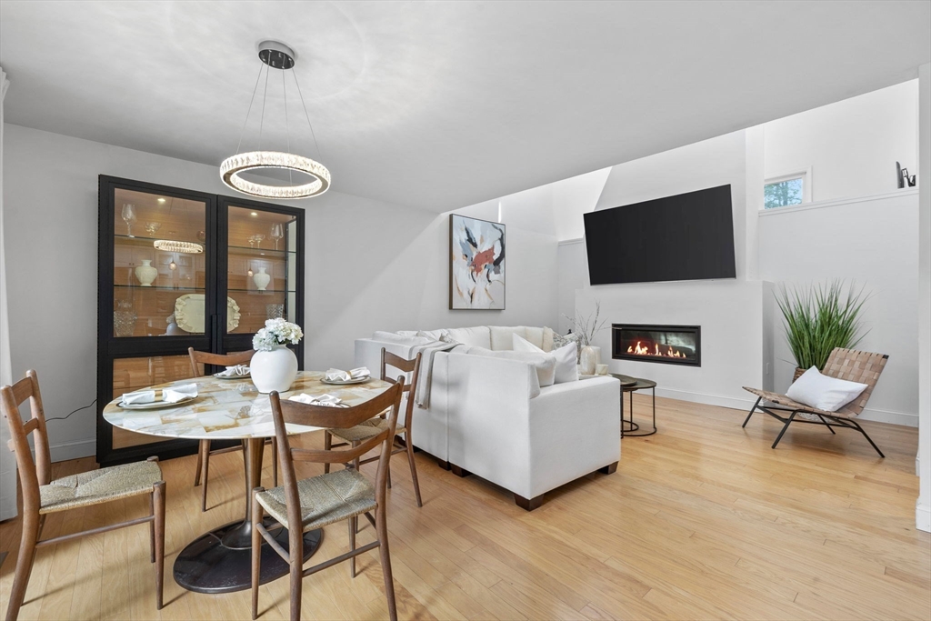 903 Pine Brook Dr # 903