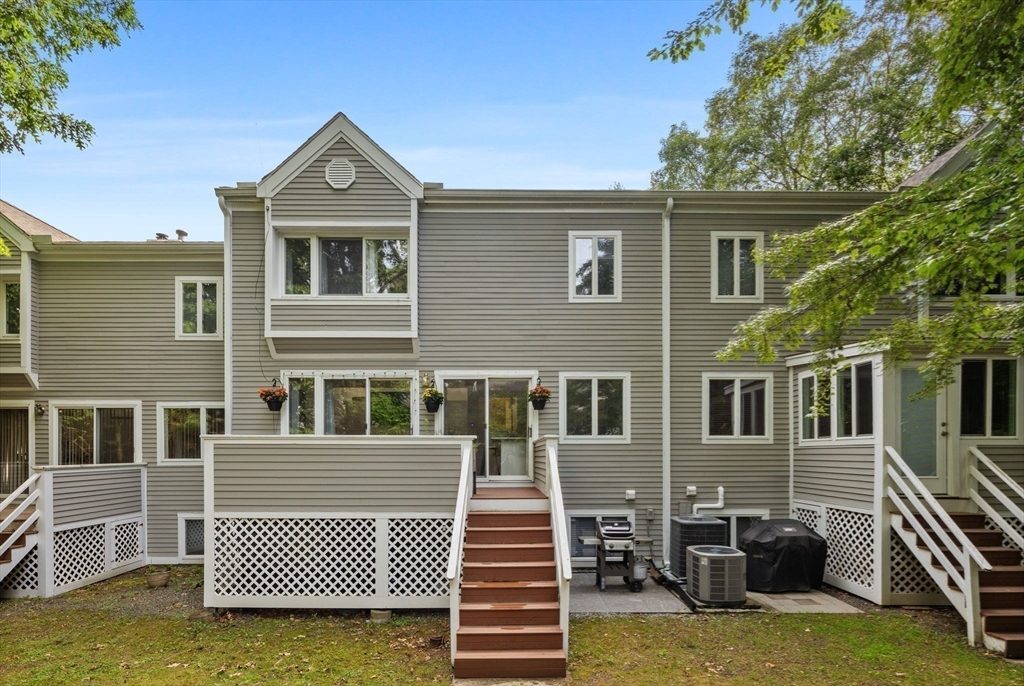 903 Pine Brook Dr # 903