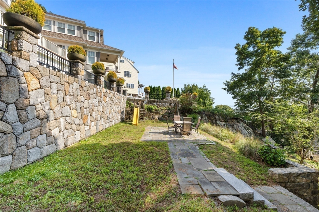 13 Cedar Hill Ter # 2