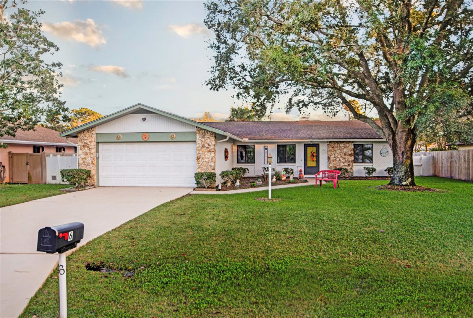 6 PATUXENT LN