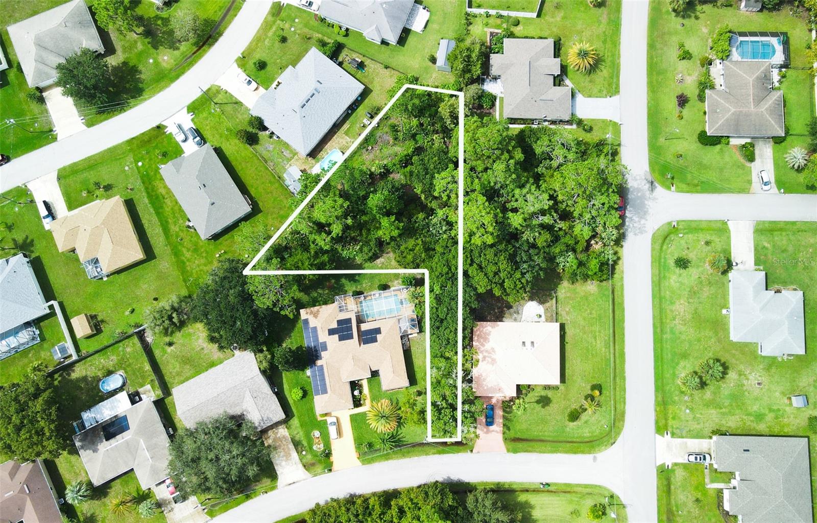4 WHITE DOVE LN