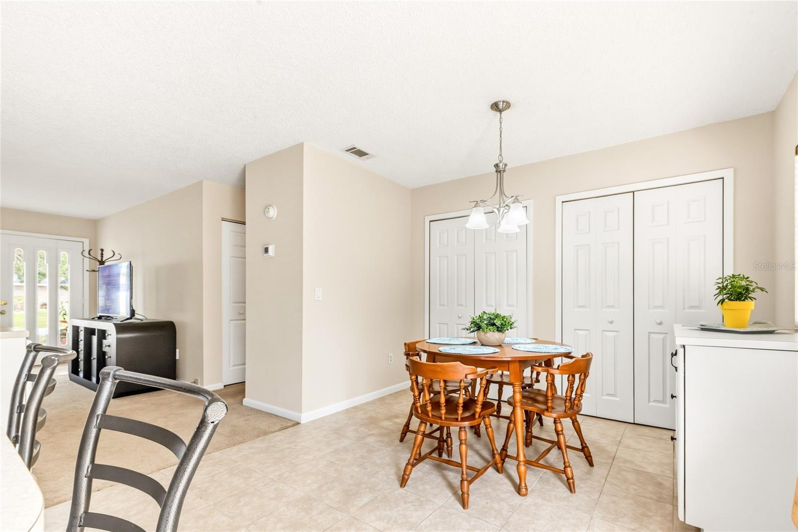 8 LLADD CT