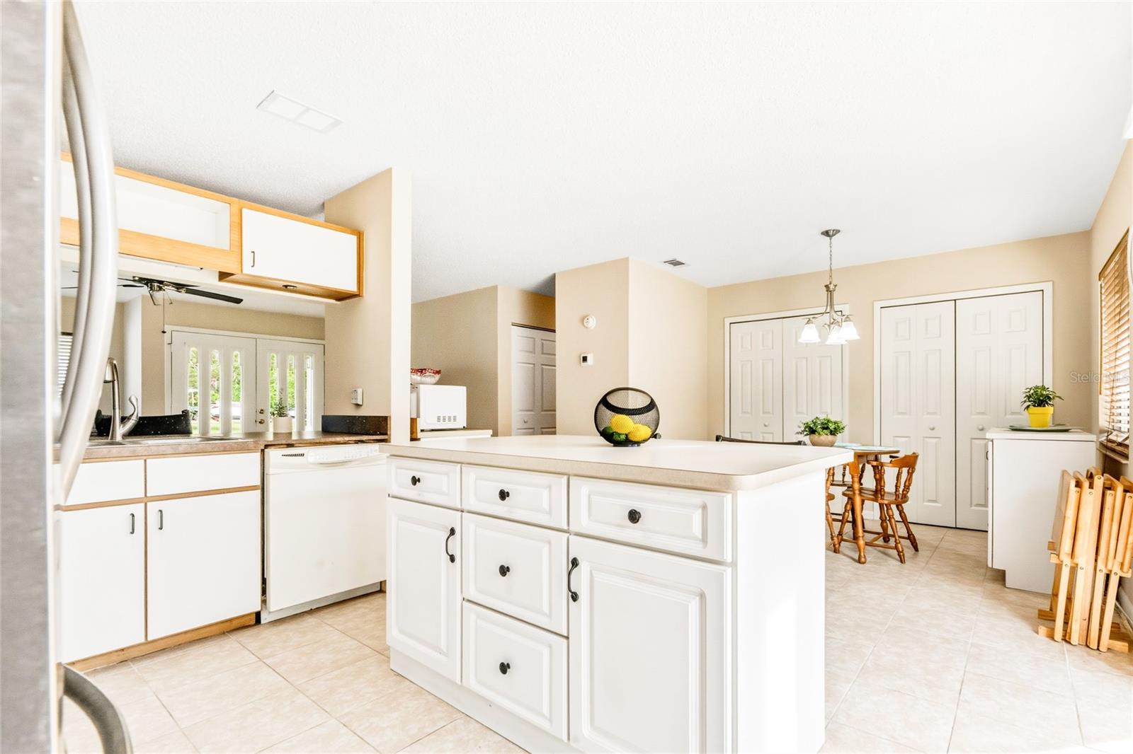 8 LLADD CT