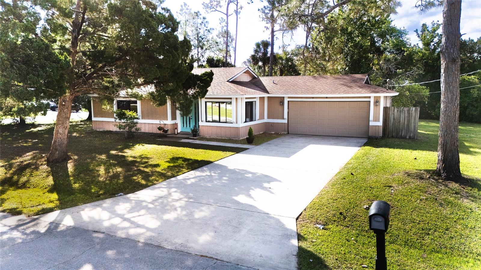 8 LLADD CT