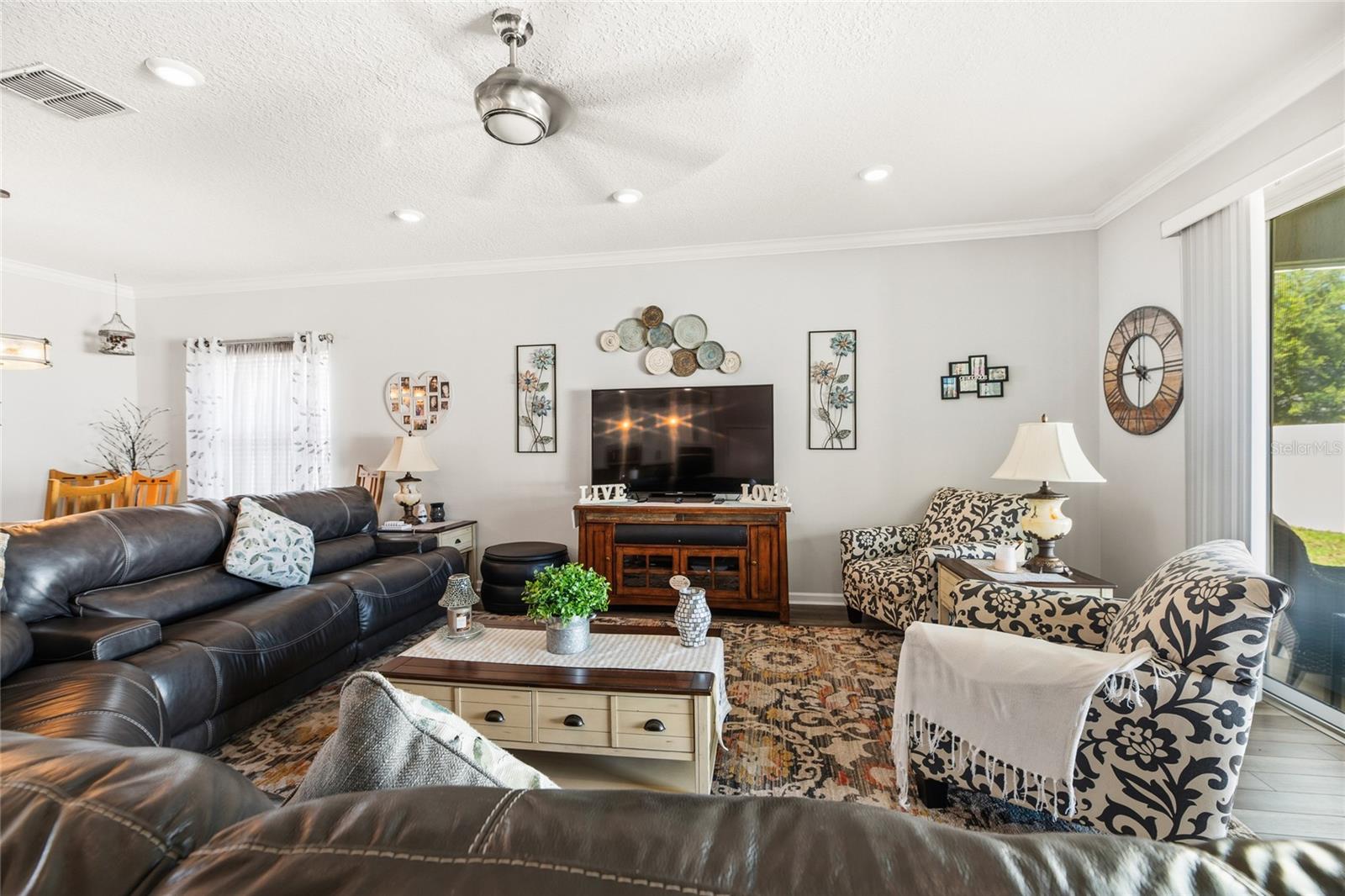31 OLIVINE CT