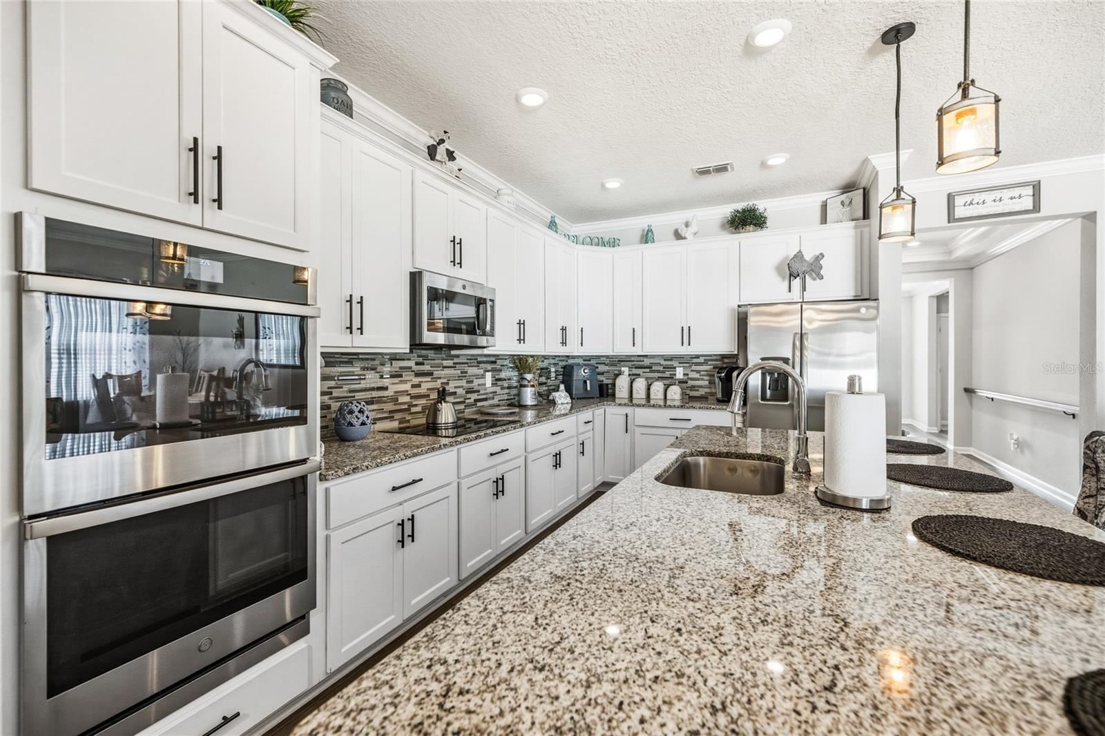 31 OLIVINE CT