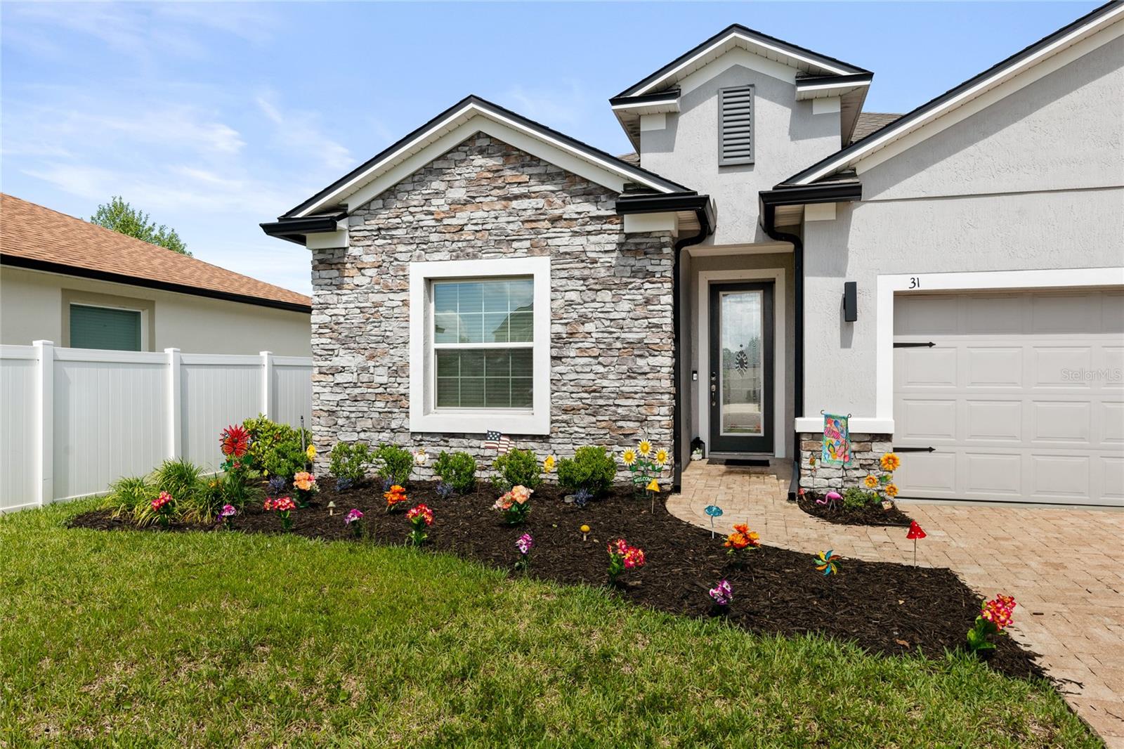 31 OLIVINE CT