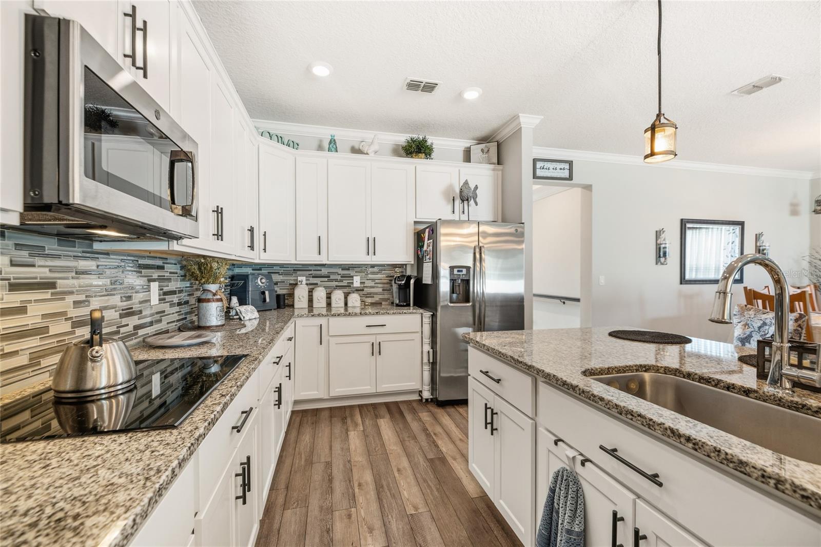 31 OLIVINE CT