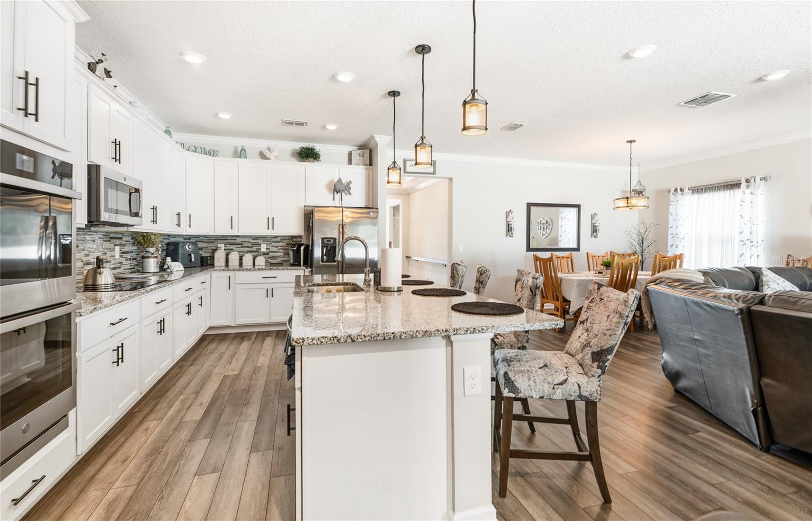 31 OLIVINE CT