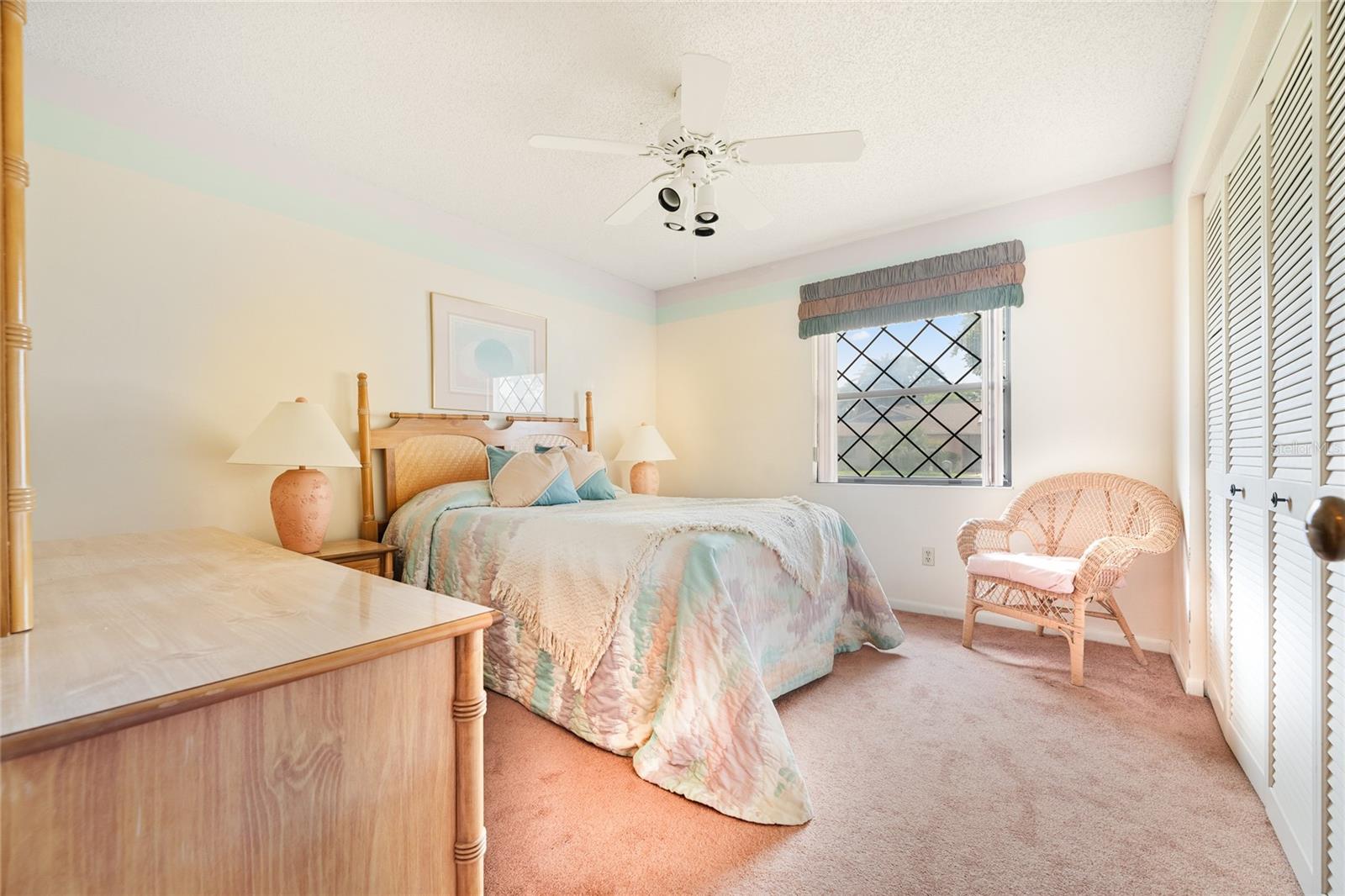 21 WEDGEWOOD LN