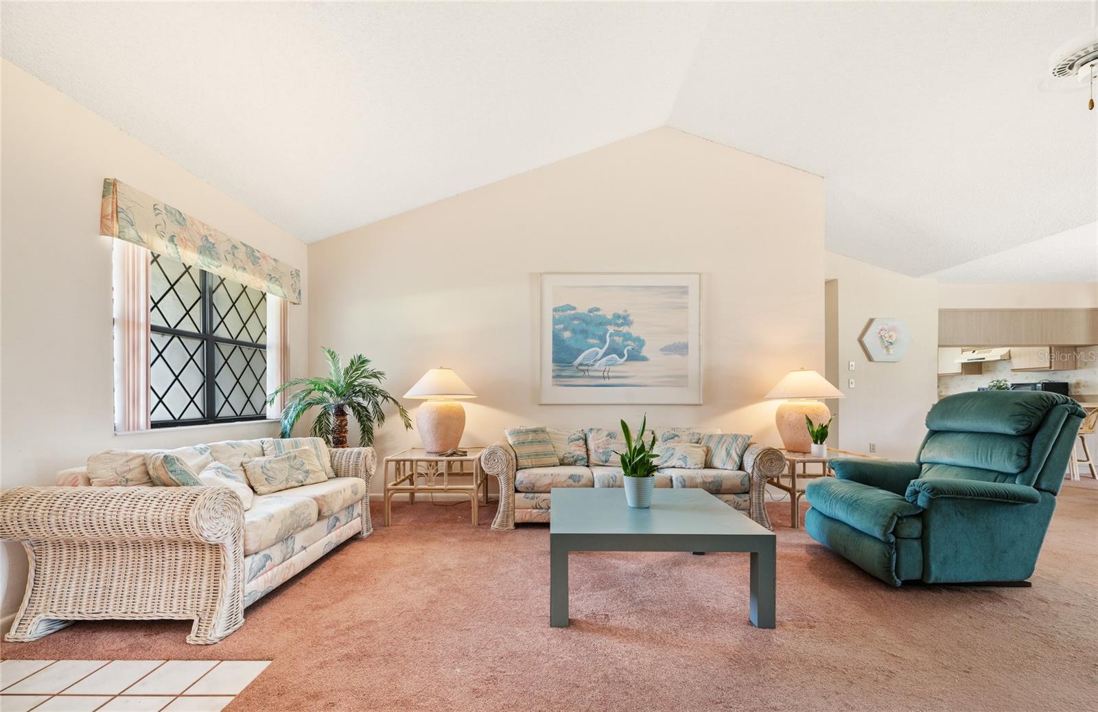 21 WEDGEWOOD LN
