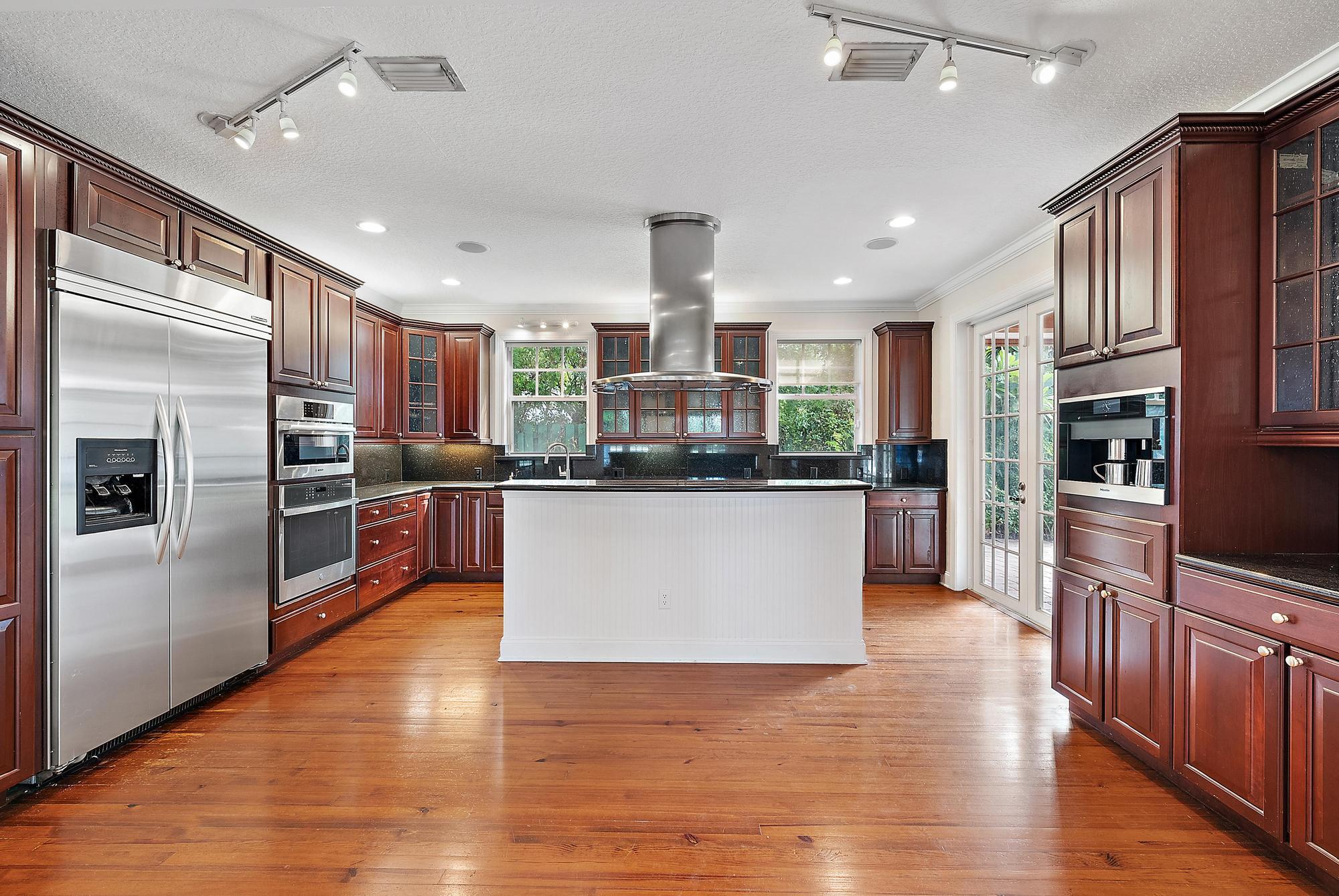 524 26th Street