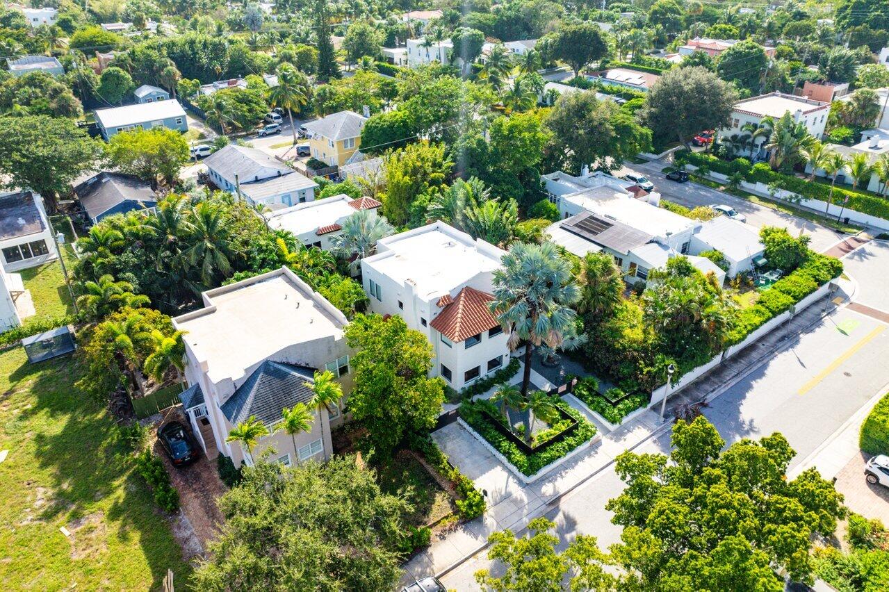 516 Park Place