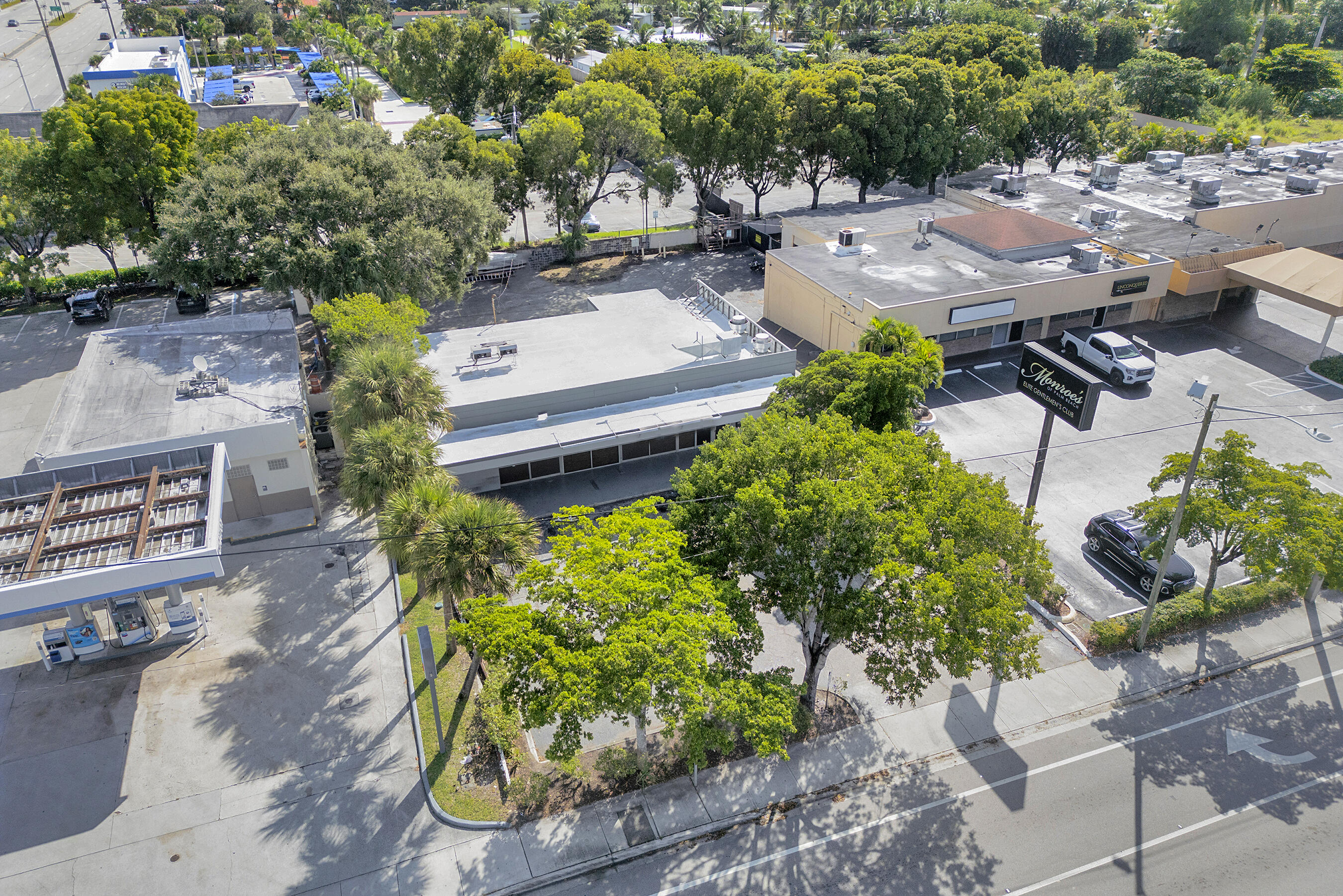 964 N Congress Avenue
