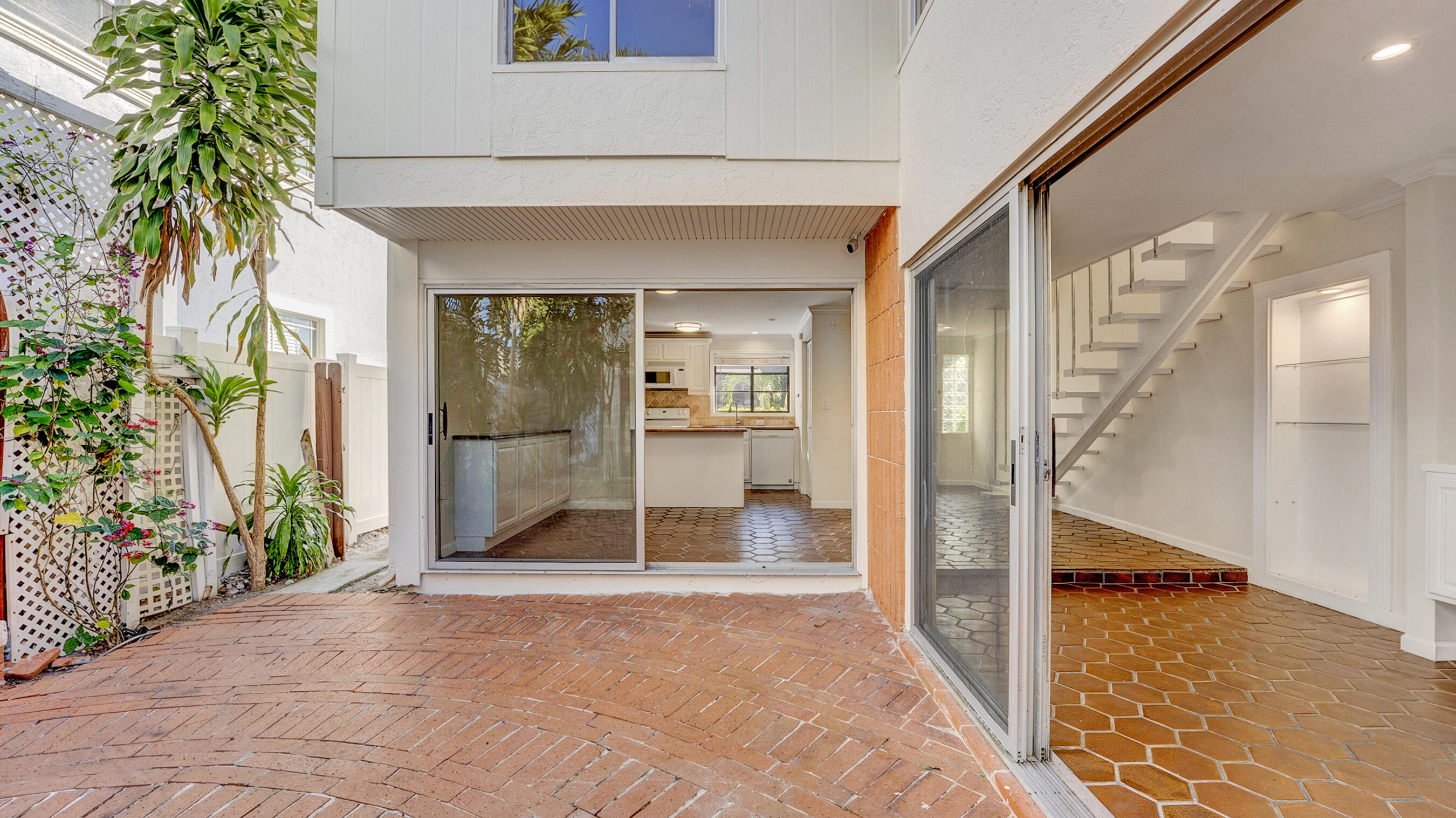 4105 Washington Road