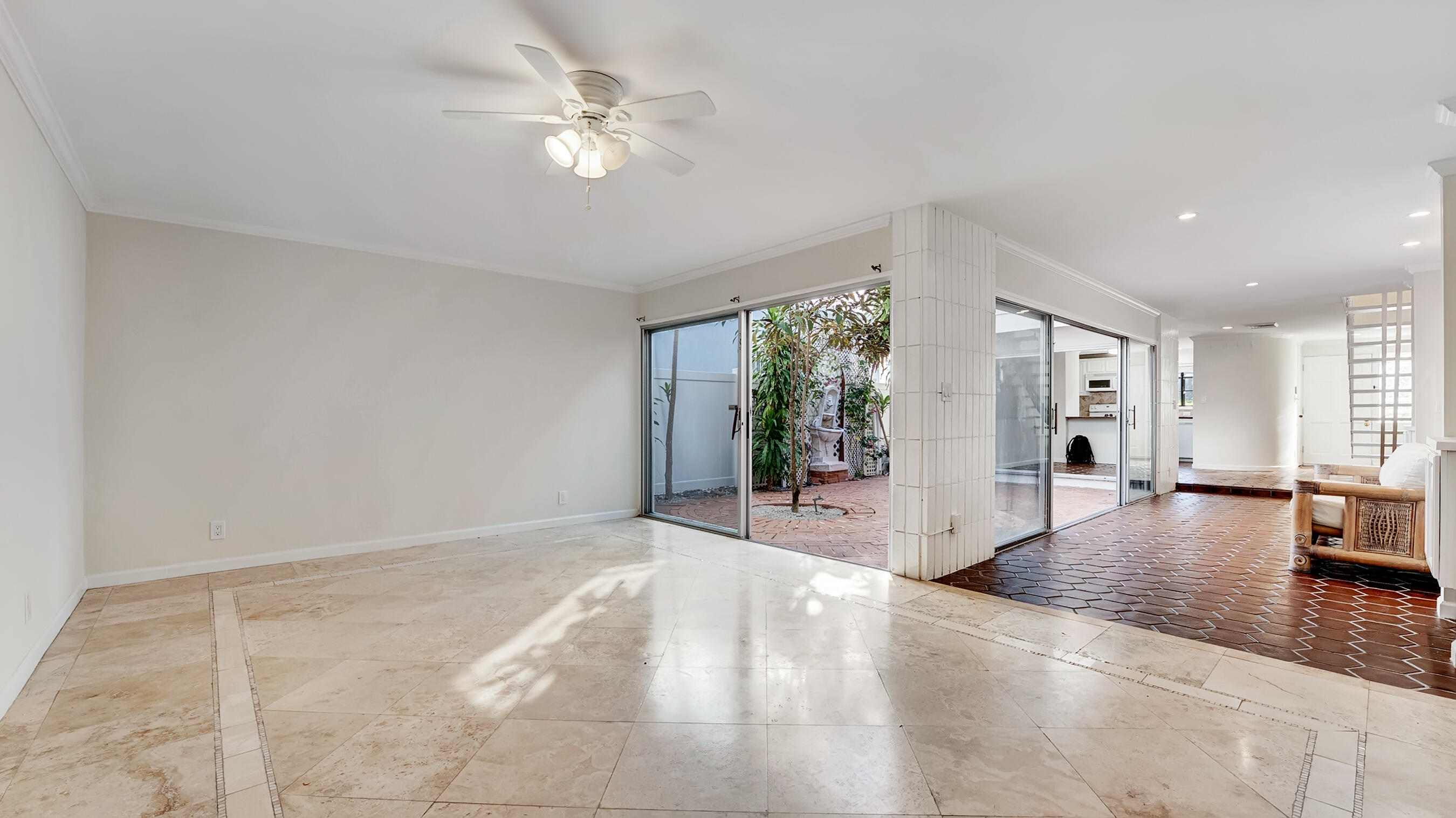 4105 Washington Road