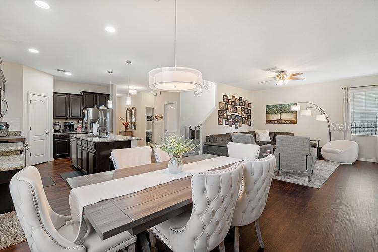 15658 AVENUE OF THE ARBORS