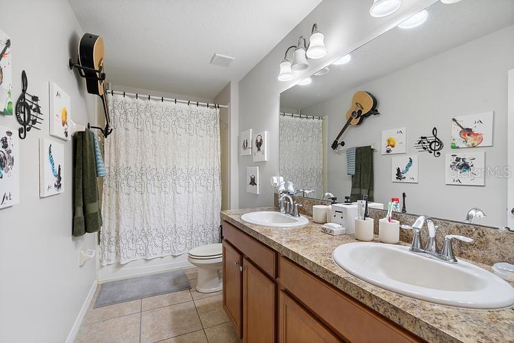 15658 AVENUE OF THE ARBORS