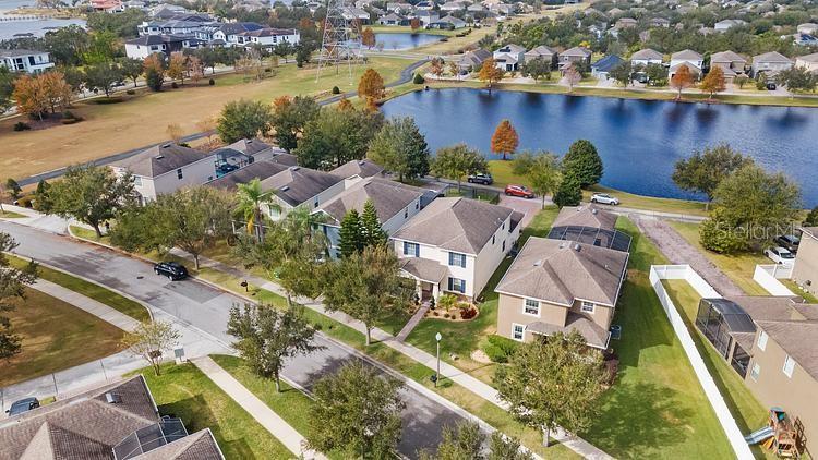 15658 AVENUE OF THE ARBORS