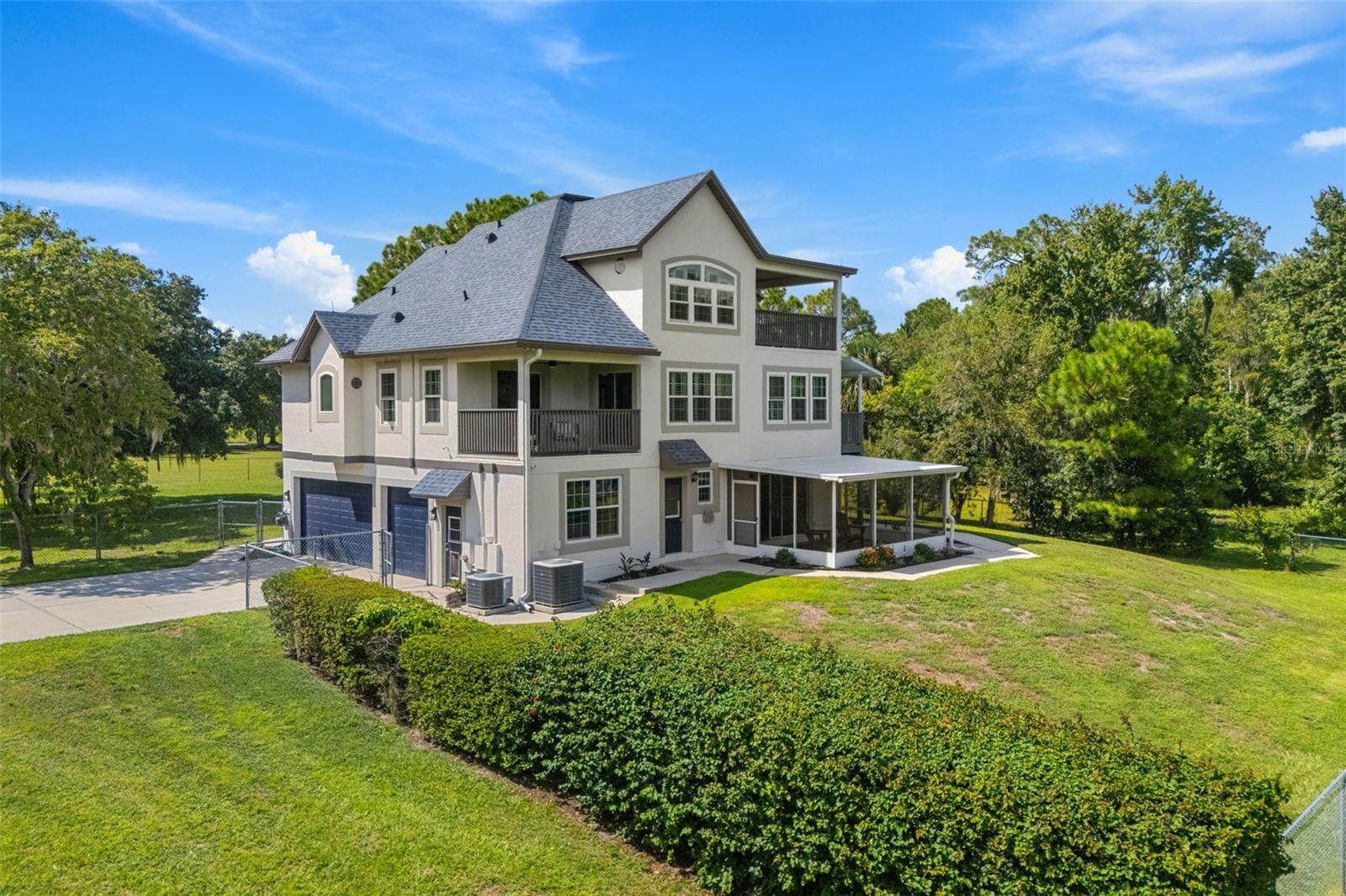 16692 LAKE PICKETT RD