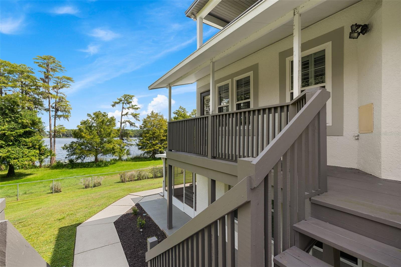 16692 LAKE PICKETT RD