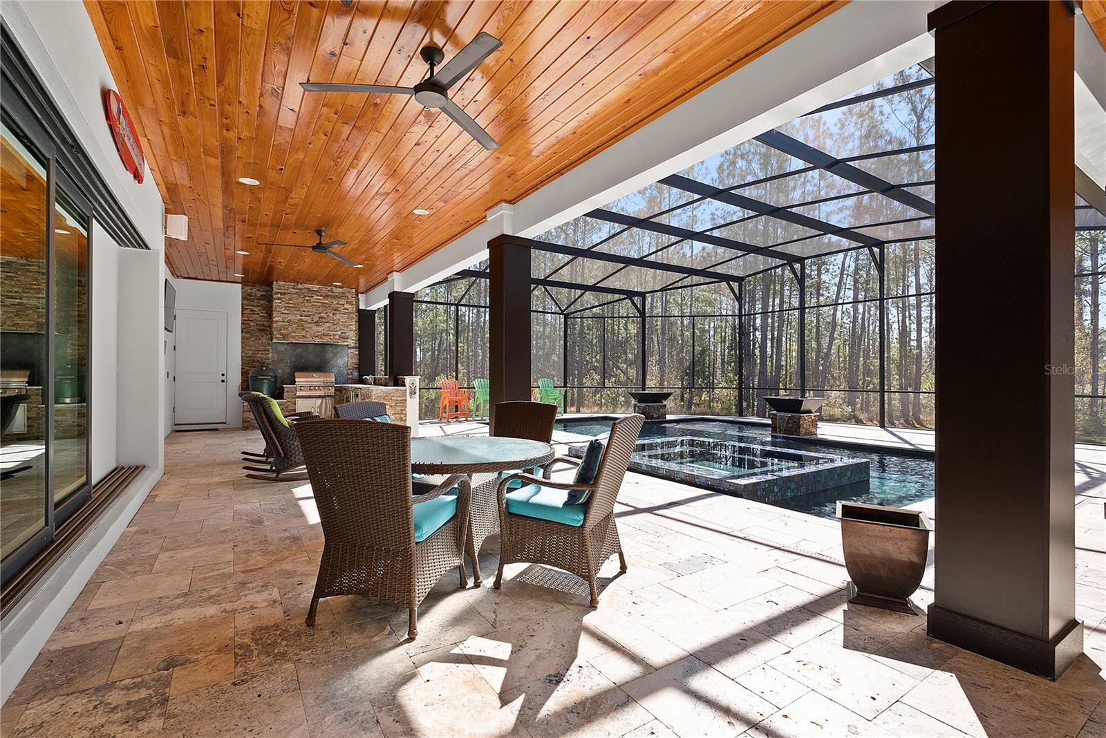 504 YELLOW SUBMARINE CT