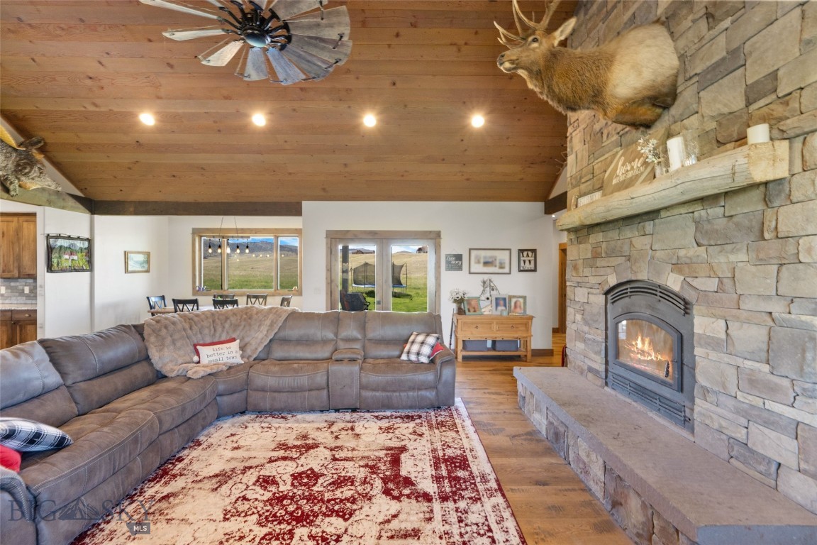 289 Montana Way