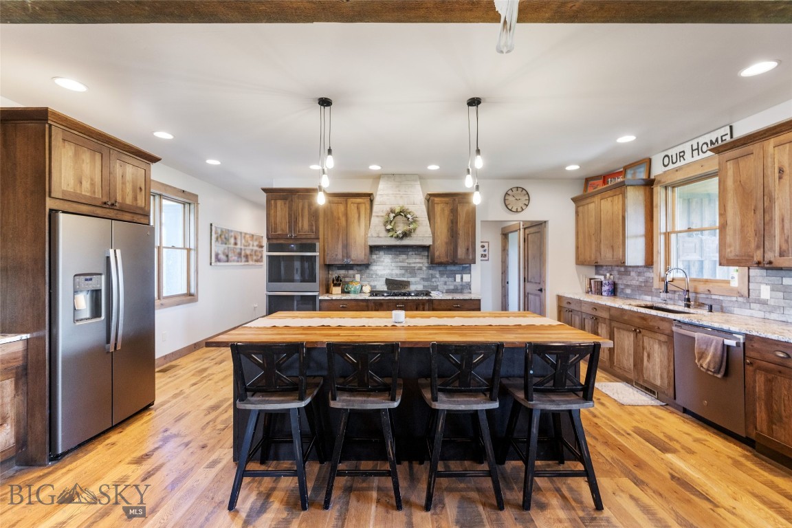 289 Montana Way