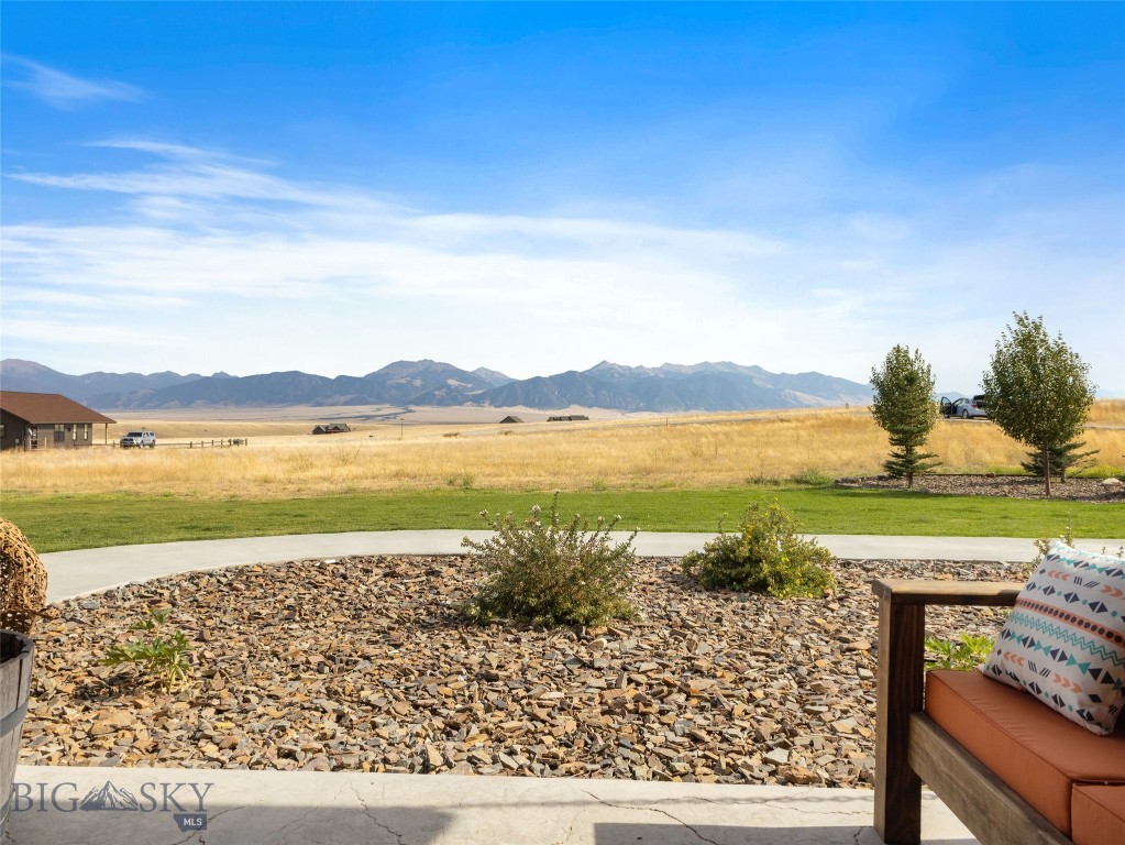 289 Montana Way