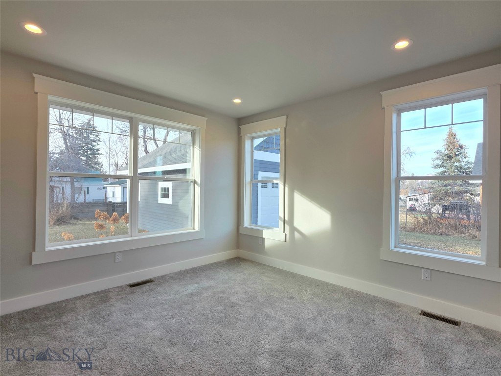 509 Broadway Street