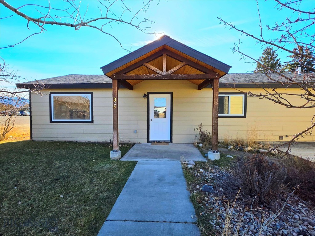 329 Steffens Street
