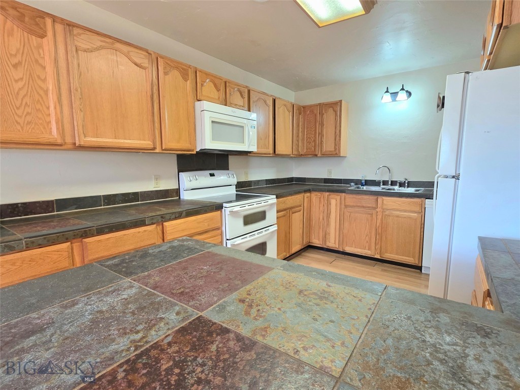 329 Steffens Street