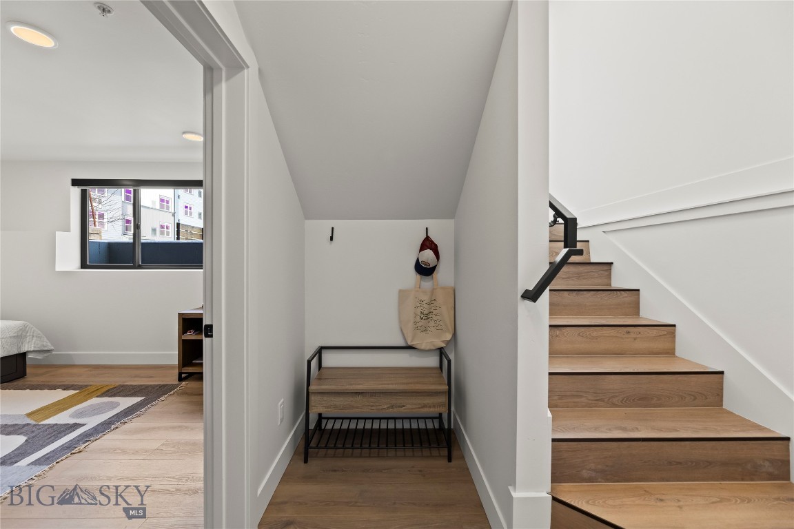 315 W Peach 1