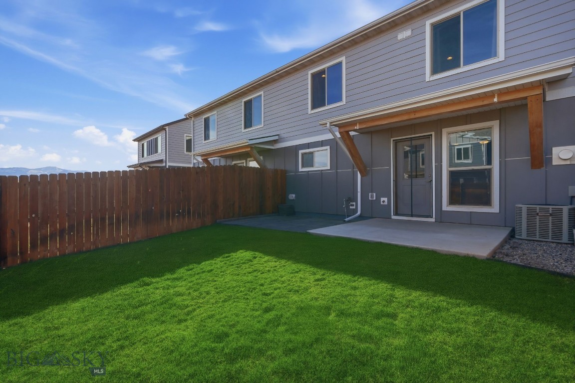 1305 Fozzie Lane B