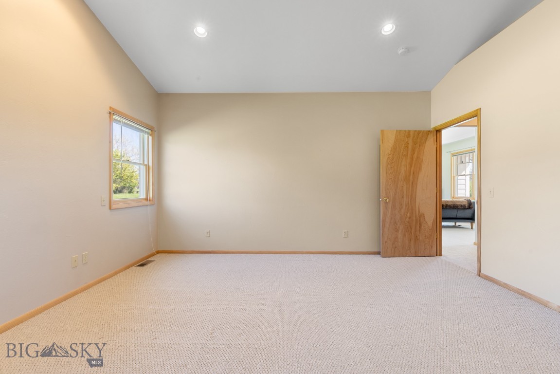 41 Madison Drive