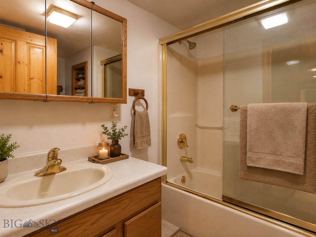 3 Dolly Varden Drive