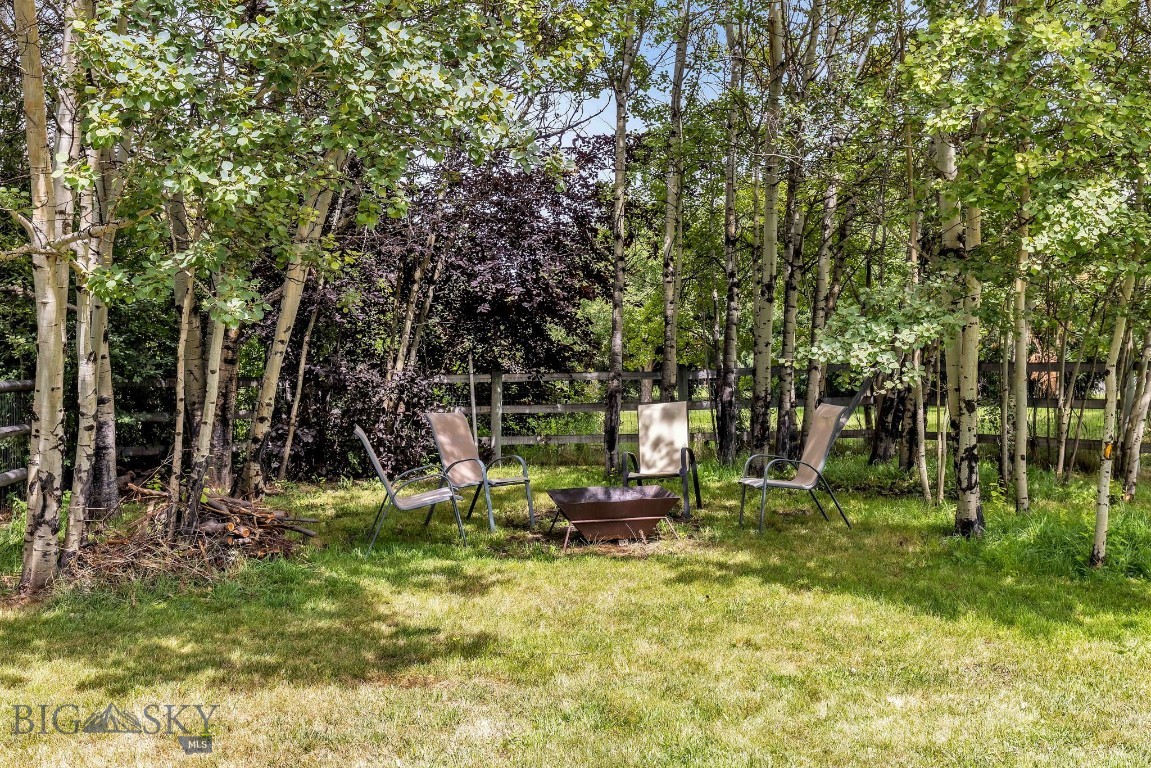 12 Chinook Trail