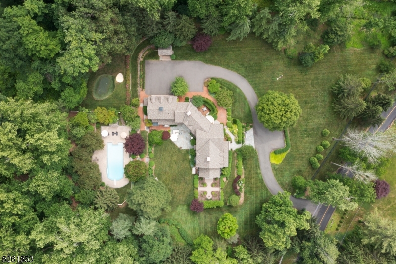 117 Pleasantville Rd