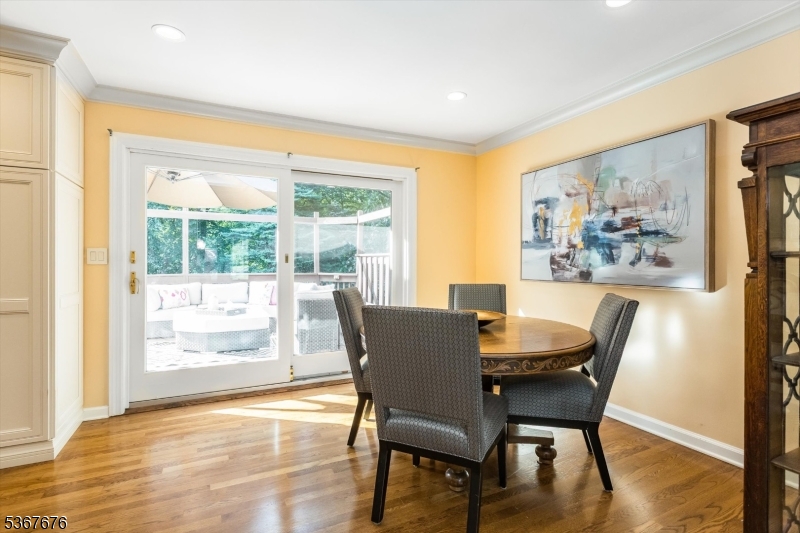 13 Oxford Dr