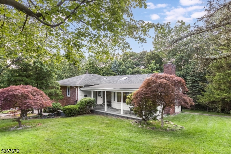 13 Oxford Dr