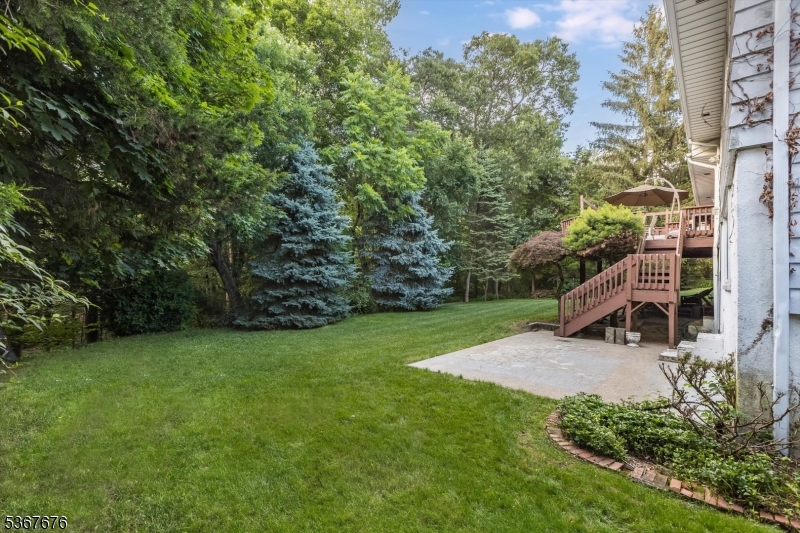 13 Oxford Dr