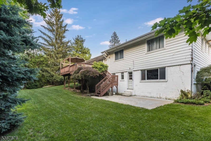 13 Oxford Dr