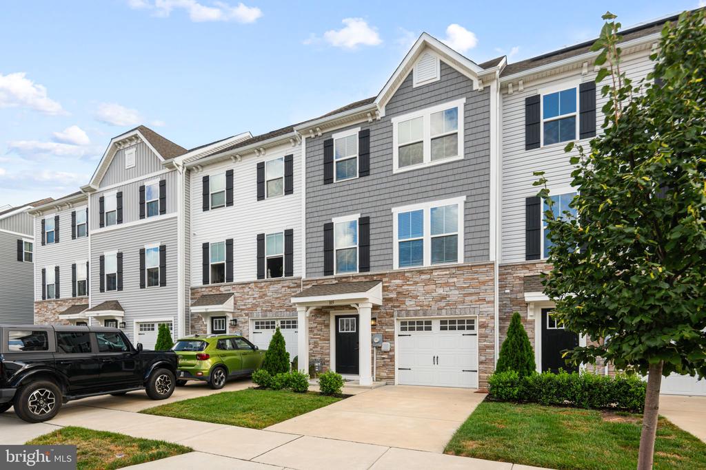 105 KOHLMYER DRIVE